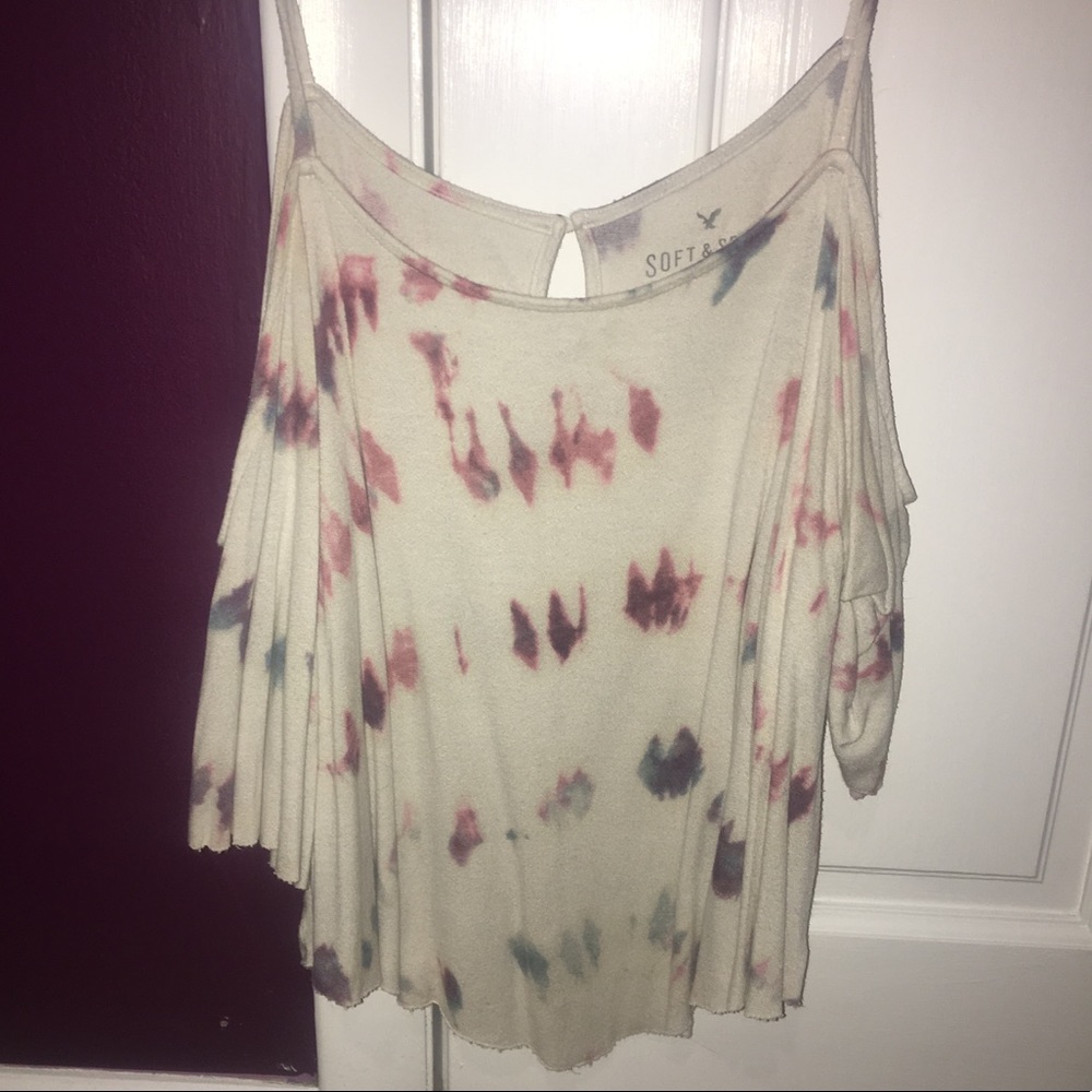 Over the shoulder shirt